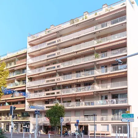 New Juan-les-pins 2 Min דירה *